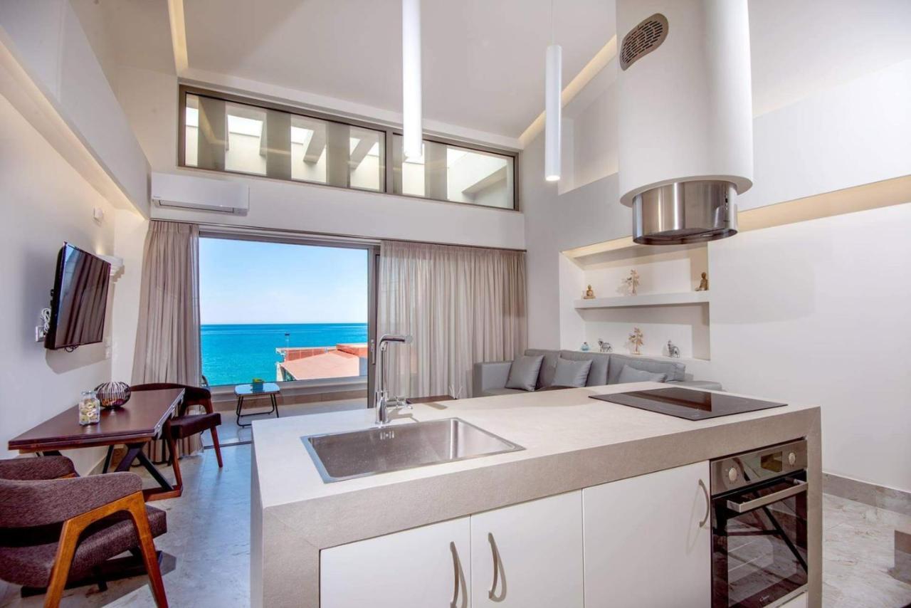 Nama Sea Side Suites Pláka Buitenkant foto