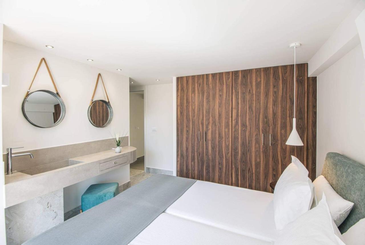 Nama Sea Side Suites Pláka Buitenkant foto