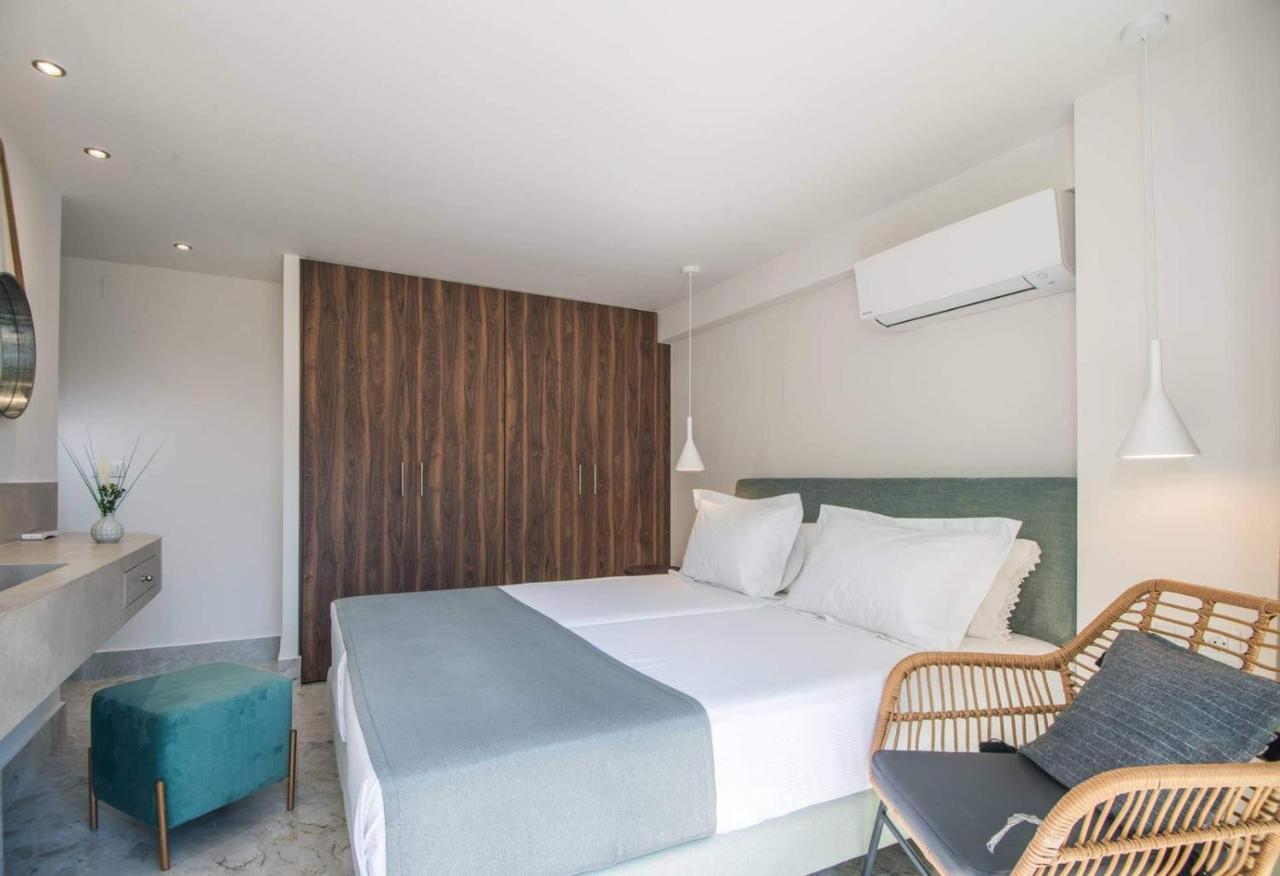 Nama Sea Side Suites Pláka Buitenkant foto