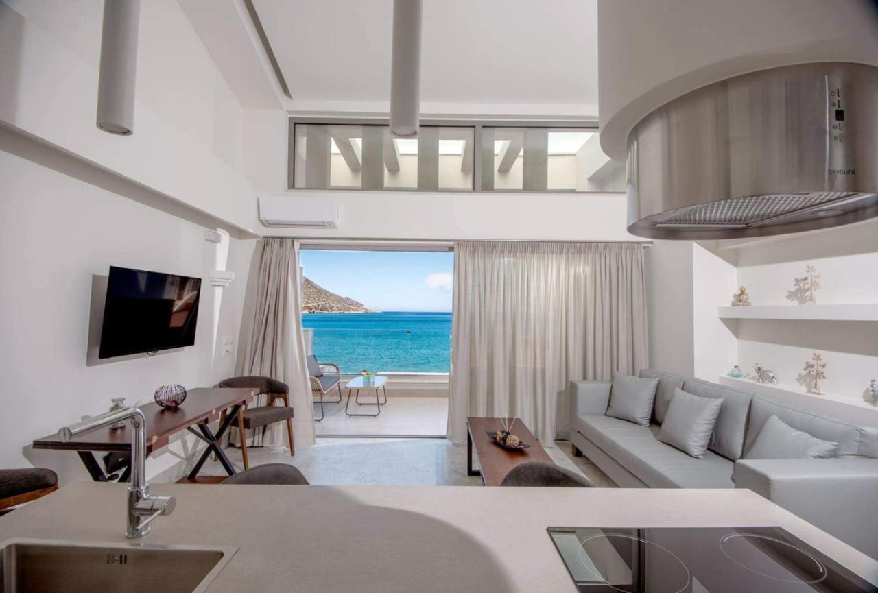 Nama Sea Side Suites Pláka Buitenkant foto